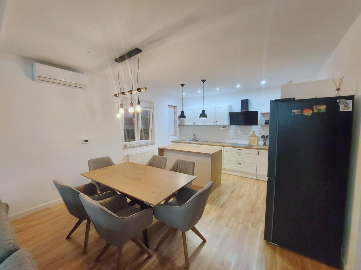 Apartman Konfidenca Biograd na Moru Kültér fotó